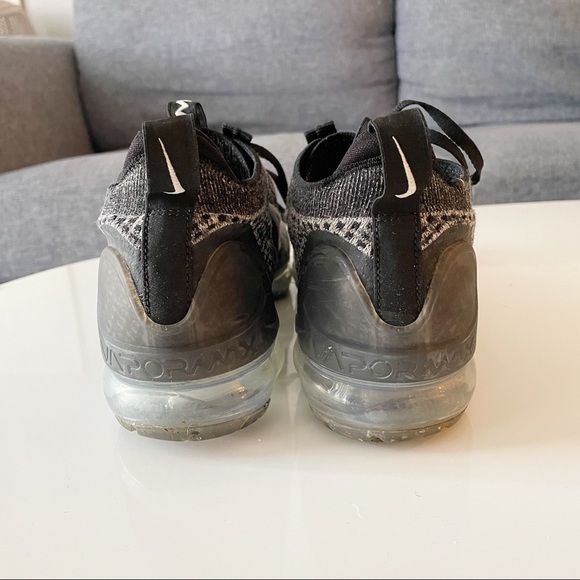 NIKE VAPORMAX FLYKNIT BLACK / BLACK - WHITE - Picture 6 of 9
